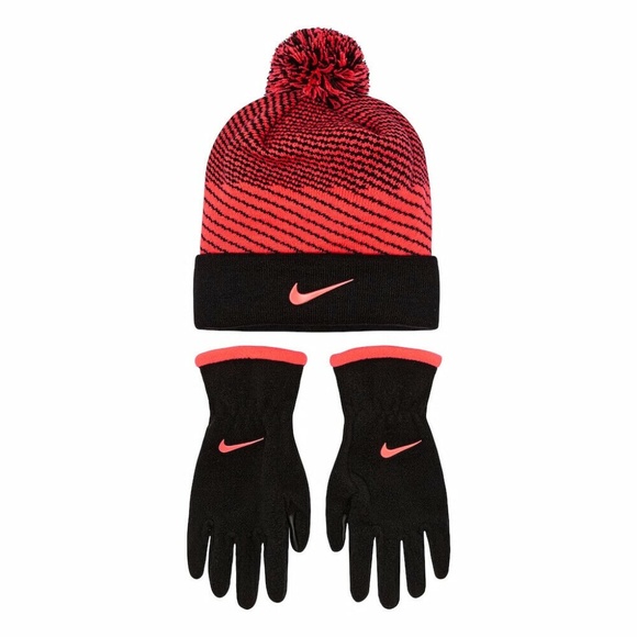 nike beanie and gloves